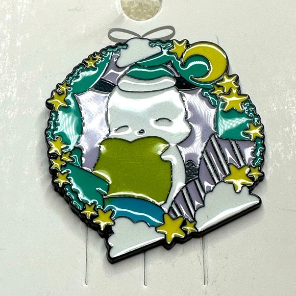 Sanrio POCHACCO SLEEPING Enamel Pin Metal Brooch - Picture 3 of 4